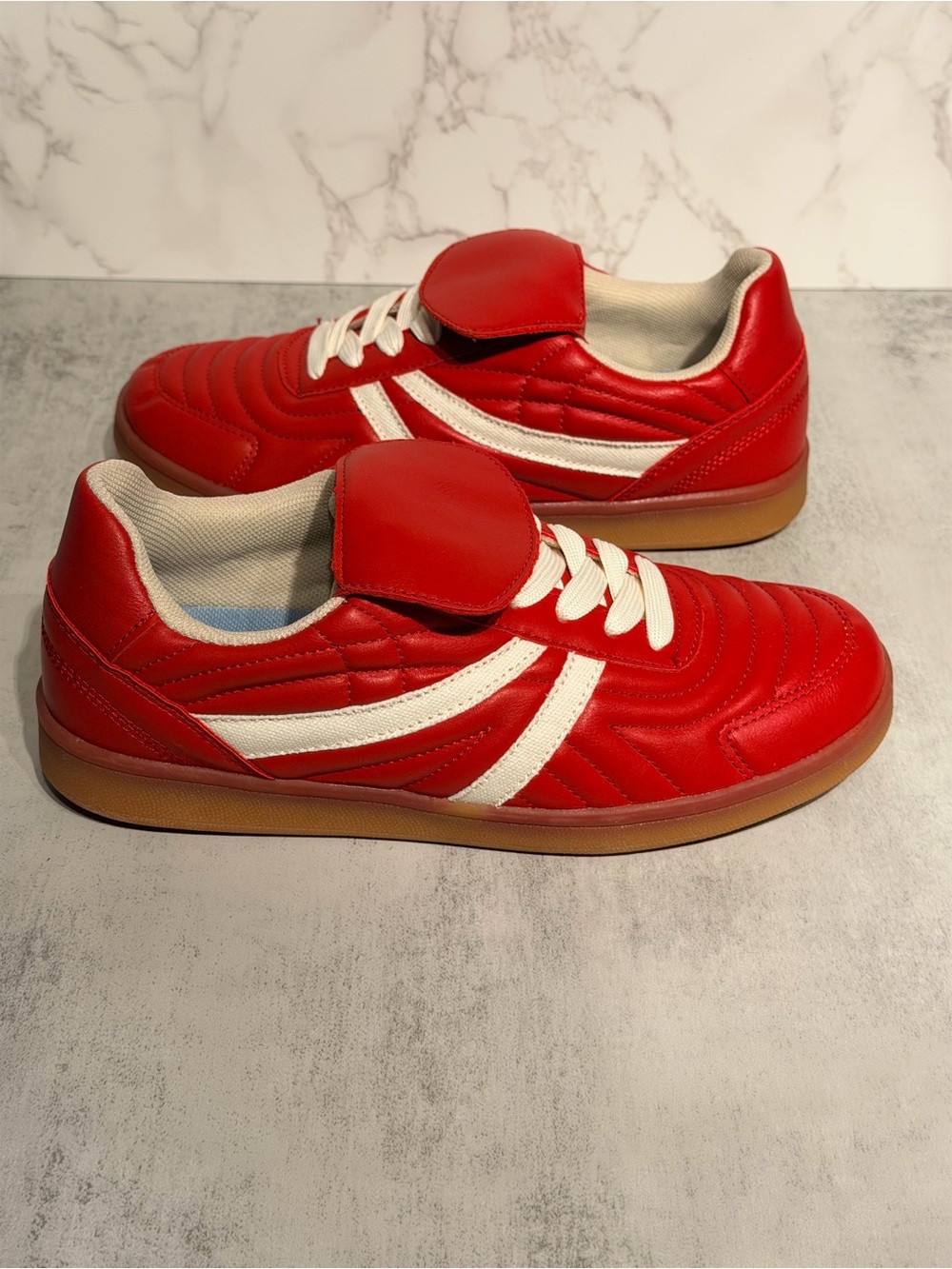 NEW NEVER WORN Steve Madden Madrid Red sneaker women size 6.5